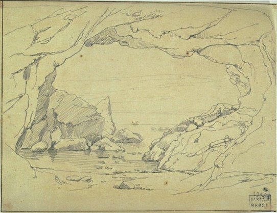 Grotte au bord de la mer