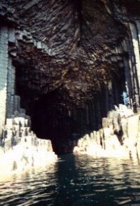 Grotte de Fingal